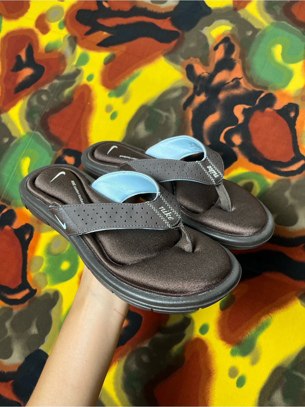 Nike Women’s Comfort Footbed Thong Sandals Brown/Blue Size 8